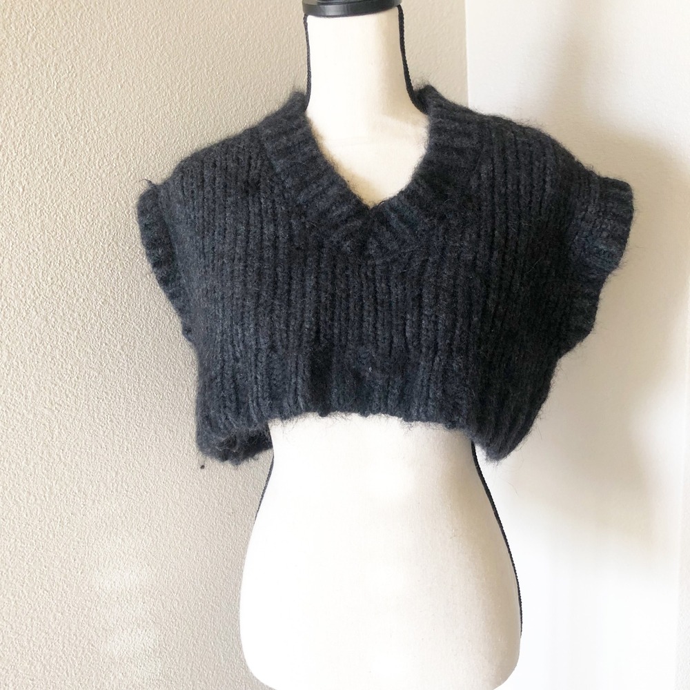 Zara Sweater Womens Small Alpaca Wool Blend Cropped Knit Vest Charcoal Gray